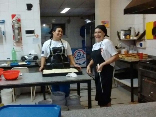 A3FCAD86-B1D1-479A-AFB1-0CF06F46F7E1